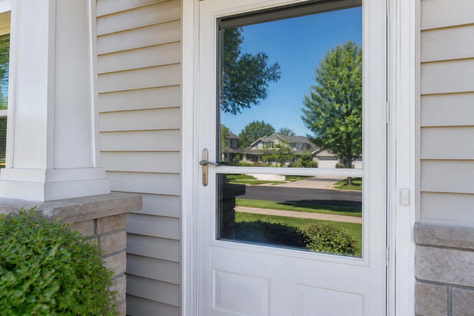 Full-View vs. Ventilating Storm Doors: Making the Right Choice
